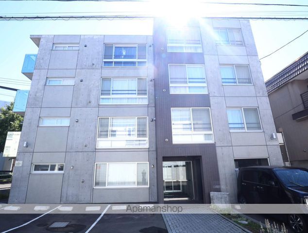 LIVAROT N33の外観写真