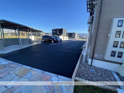 ひふみのひ[1K/36.41m2]の駐車場2