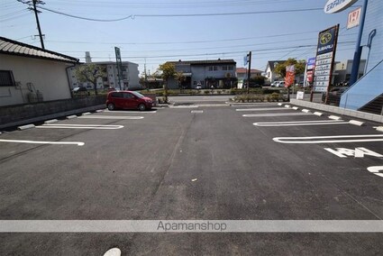 ブルーム[1LDK/40.9m2]の駐車場