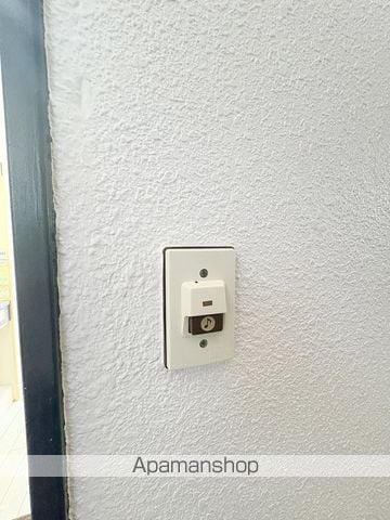 フォースアベニューの内装写真