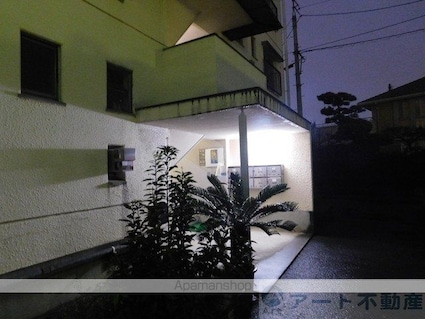 江戸マンション[2LDK/42.23m2]のエントランス1