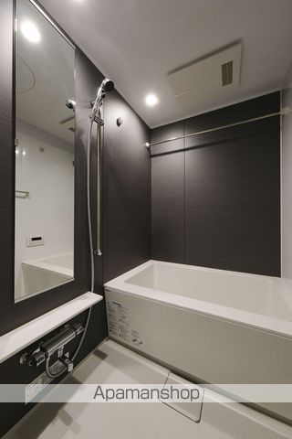 エンクレスト天神南PUREの内装写真