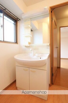 メゾンＭＢ喜与町[2LDK/57.6m2]の洗面所