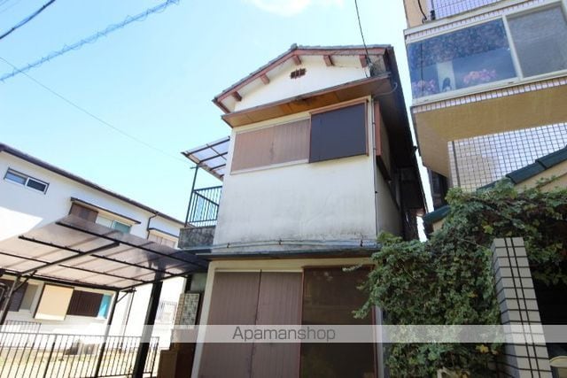 阪急電鉄箕面線 箕面駅 徒歩2分 2階建 築51年の外観写真