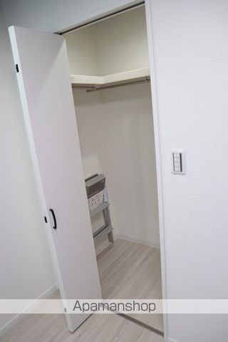 エヌエムキャトフヴァントワの内装写真