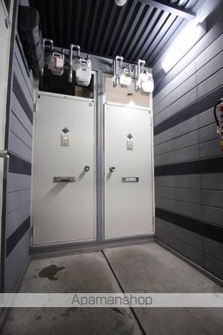 サウスコートVの玄関写真