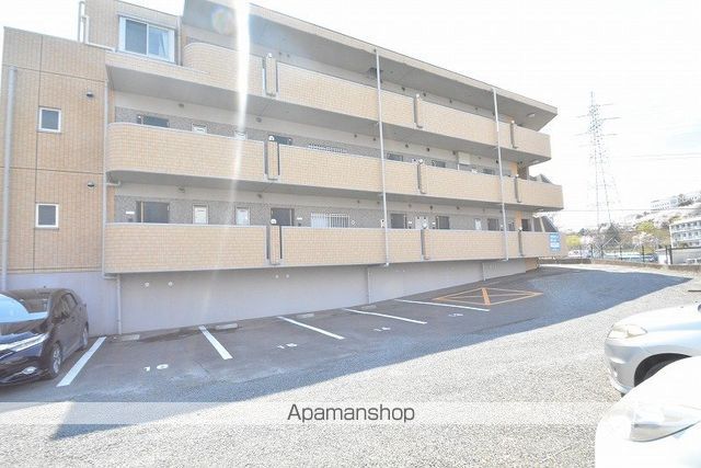 ライフシティの外観写真