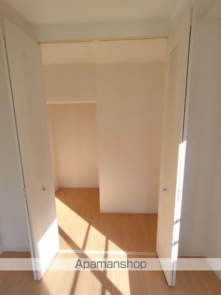 サンマリオン弐番館[2LDK/56.2m2]の収納