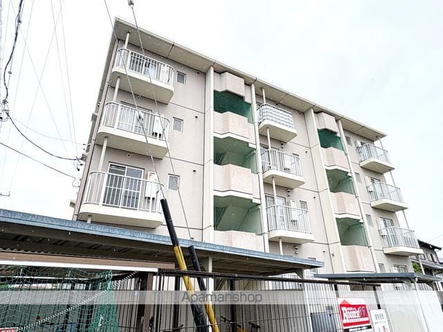マンション中瀬の外観写真