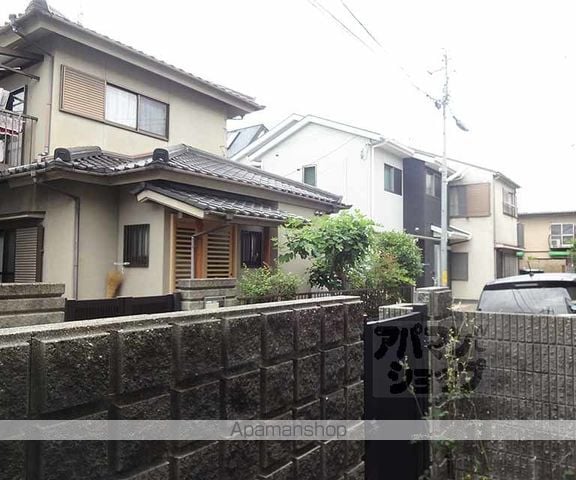 BEE HOUSEの内装写真