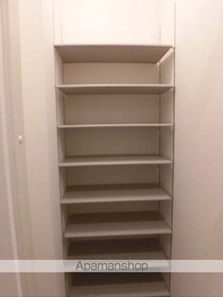 Ｄーｒｏｏｍ西小二里ＩＩ[1LDK/33.39m2]の玄関