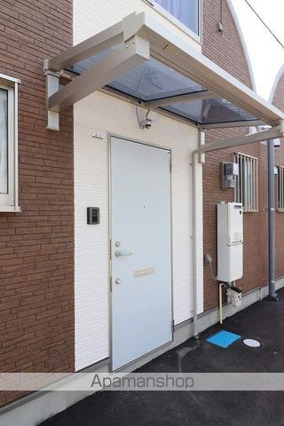 コンフォートヒルズ笠之原Aの玄関写真