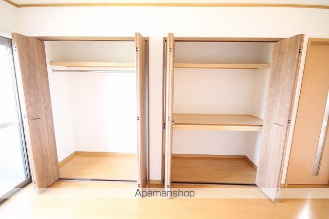 プラッサムコートTI A棟の内装写真
