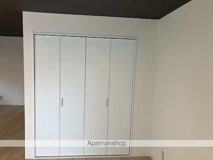 ファミール五反田[2LDK/88.86m2]の収納