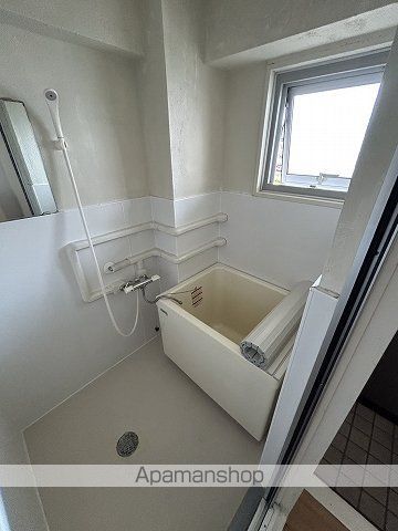 江島マンションの内装写真