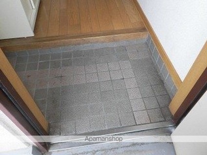 マンションバンガード[2LDK/61.04m2]の玄関