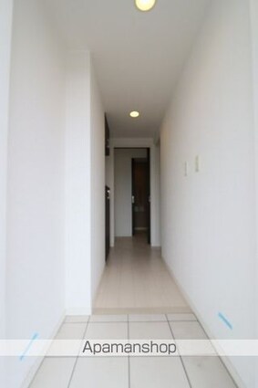 グランパ[2LDK/59.23m2]の玄関