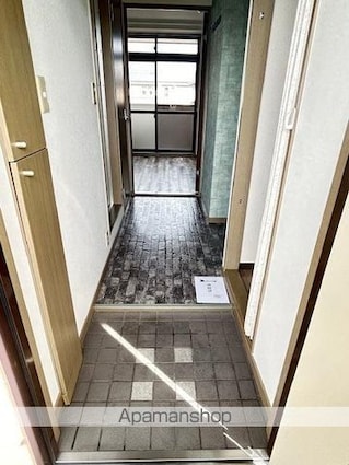 ウィズ秀和Ⅱ[1K/19.8m2]の玄関