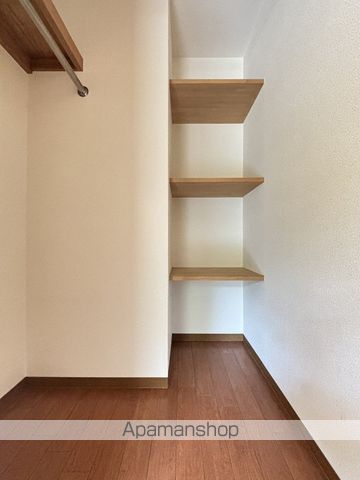 SELENOIIの内装写真