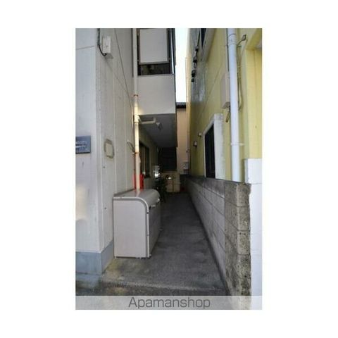 戸枝ハイツ[1DK/28.7m2]のエントランス