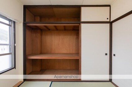 ヴィラ・アンソレイエ牟礼Ⅰ[3DK/57.38m2]の収納
