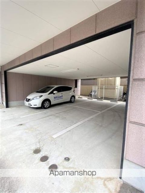 フェリシェカーサおおた[1R/25.13m2]の駐車場2