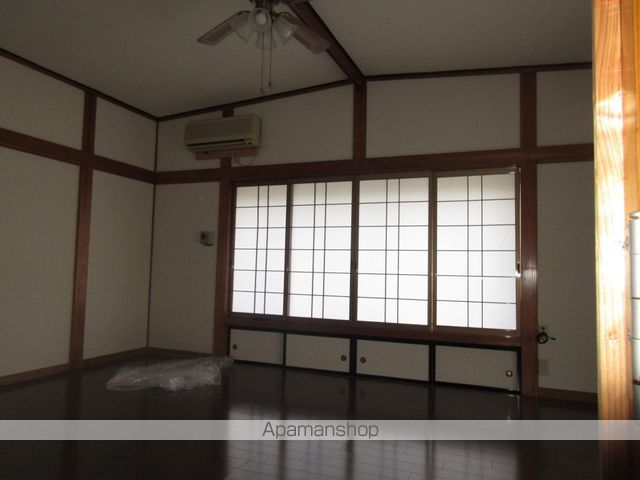 高橋貸家の内装写真