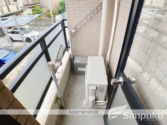 ネオハイツ南松山の内装写真