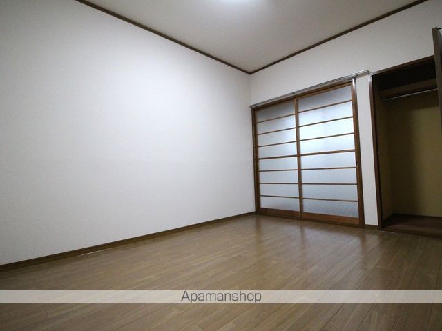 レジデンスRの内装写真