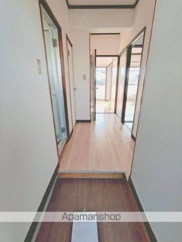 作ビルの内装写真