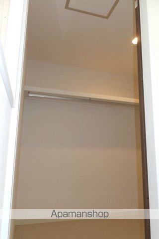 浜松市中央区 2階建 築13年の内装写真