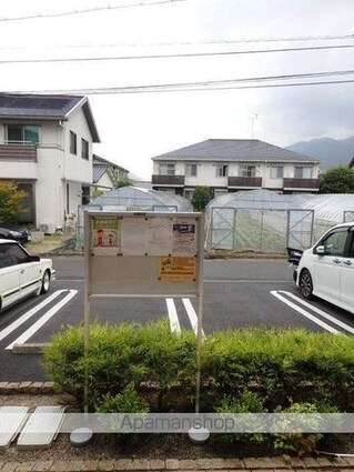 オルテンシアⅢ[1LDK/53.01m2]の駐車場2