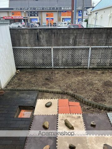 守山区白山貸戸建の外観写真
