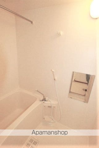 SURPLUS女神の内装写真