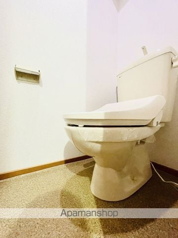 クリサンスレッドの内装写真