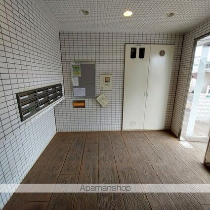 東京都三鷹市新川６丁目[1LDK/46.4m2]のロビー