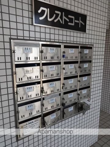 クレストコートの外観写真