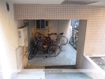 アパルトマンＩＩ[1R/28.64m2]の共用部