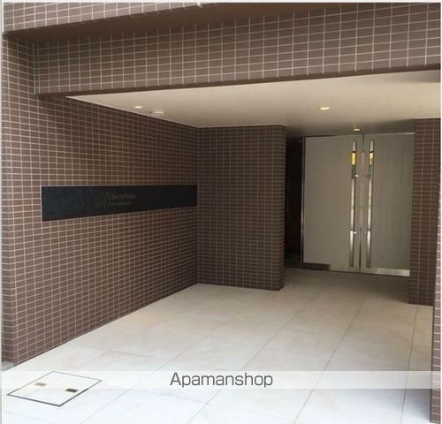 ザ・パークハビオ上野御徒町の玄関写真