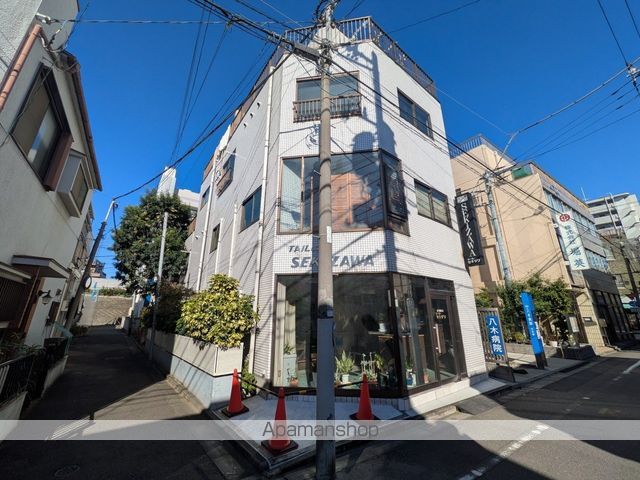 アーバン関沢の外観写真