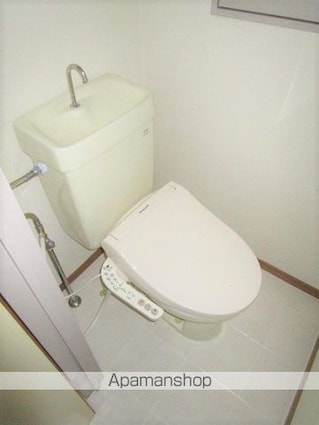 アパルトマン上松[3LDK/71m2]のトイレ