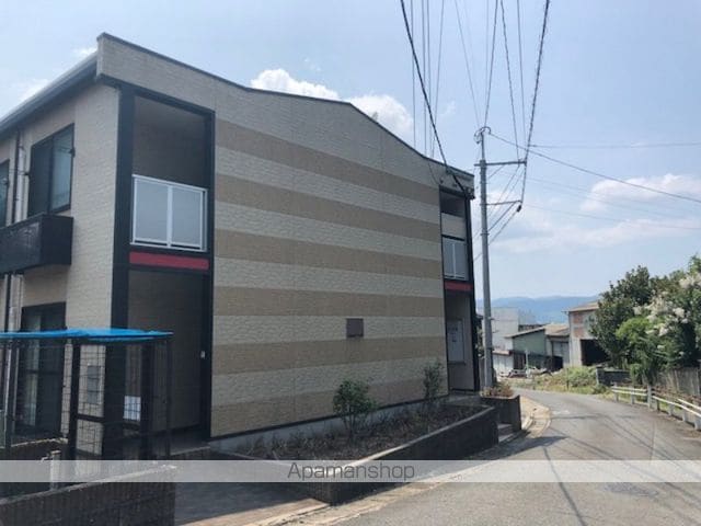 レオパレスYAMの玄関写真