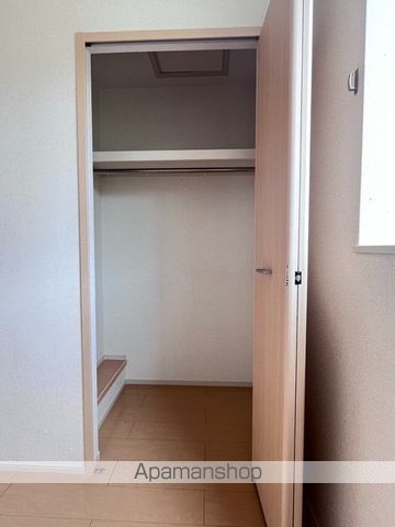 エルカーサIIの内装写真