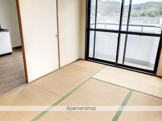 ベルベ三笠の内装写真