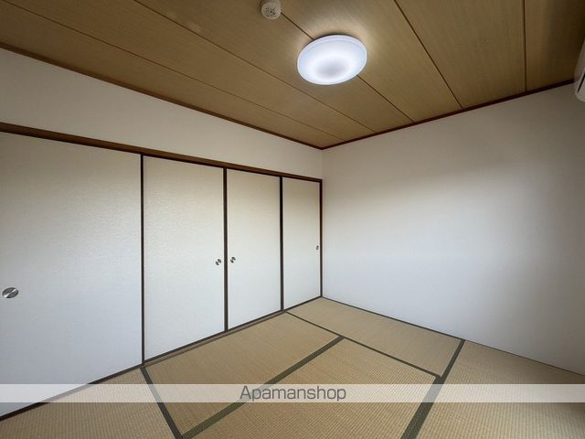 ヴェルドミール・Fの内装写真