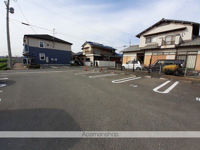 メゾン メルヴェイユーの玄関写真