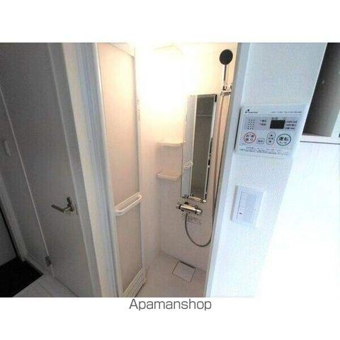 ハーモニーテラス高円寺南Ⅴ[1R/10.56m2]のバス