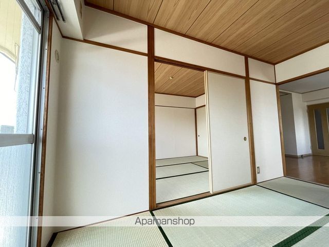 油屋ハイツ中野の内装写真