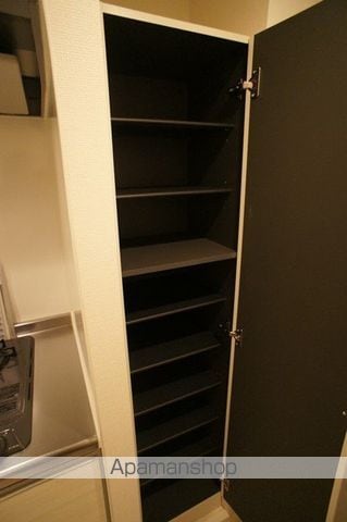 リブリ・外苑東四谷HOUSEの内装写真