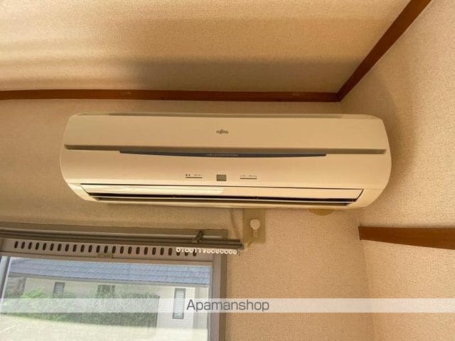 エルディム川西の内装写真